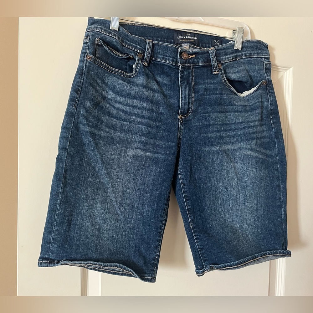 Lucky Brand Dark Blue Denim Bermuda Shorts Distressed Women’s size 10 - Picture 6 of 15